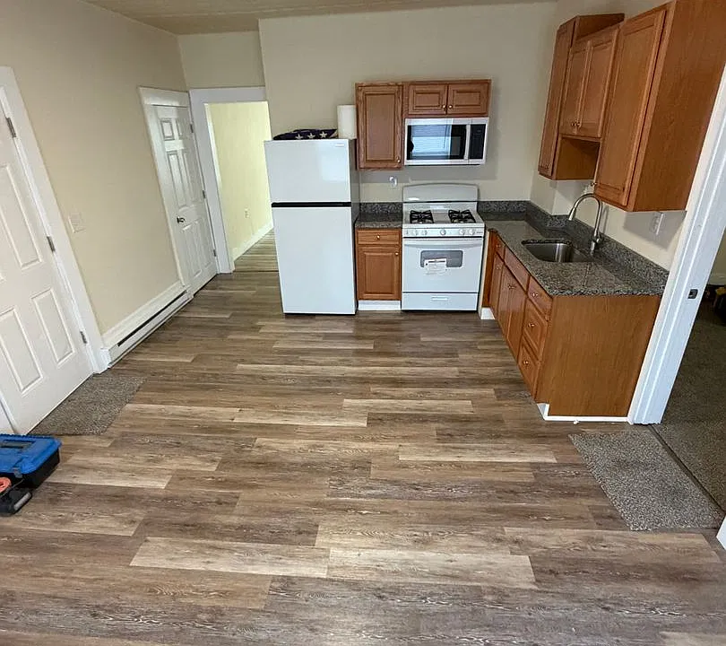 35-37 Elm St