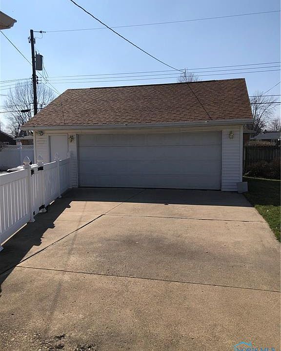 2nd image of 4427 286th St