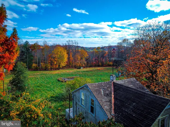 12119 Loy Wolfe Rd, Myersville, MD 21773