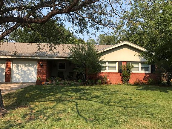 2nd image of 4011 Julie Dr