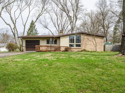 399 Brownway, Benton Harbor, MI, 49022