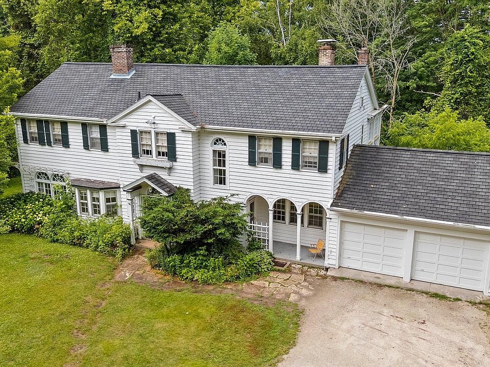 1st image of 3814 Meadow LANE