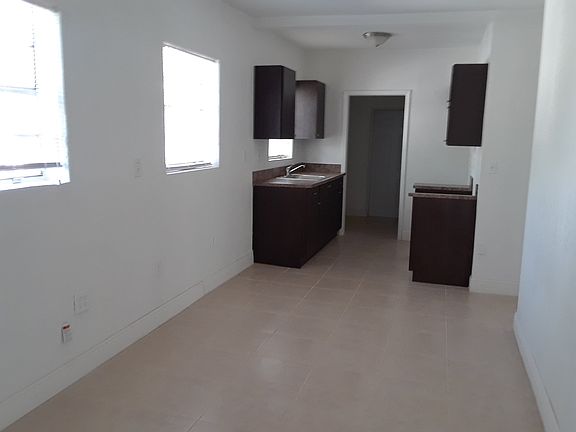 3rd image of 735 NE 86th St #735NE86S