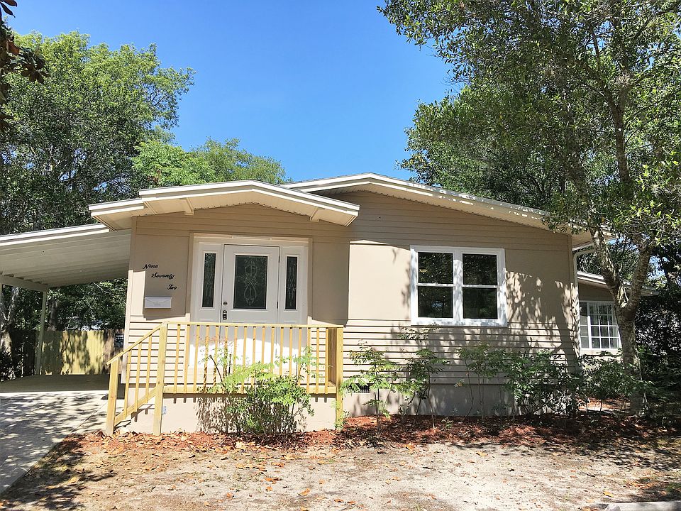 1st image of 972 Aragon Ave