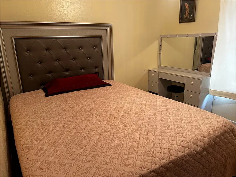 907 N Hugo St — Photo 10