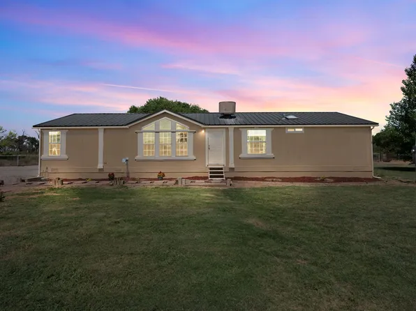 3 Solo Rd, Belen, NM 87002