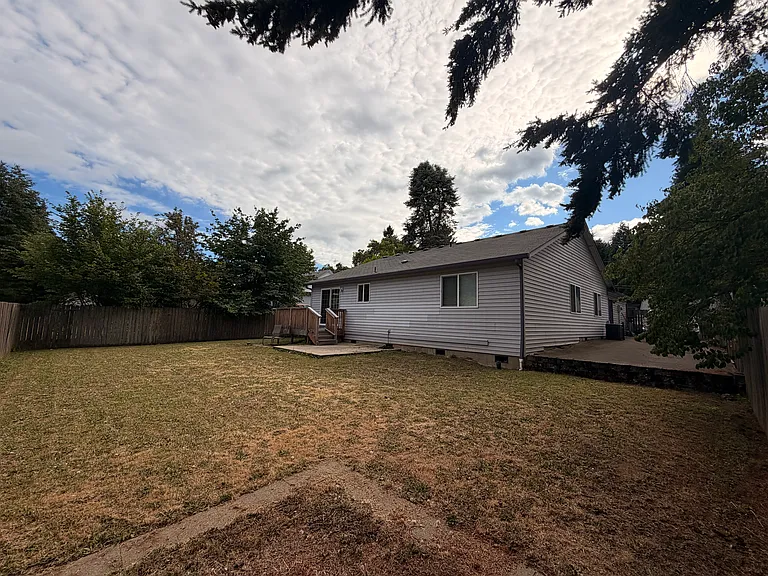 4805 NW Washington St — Photo 37