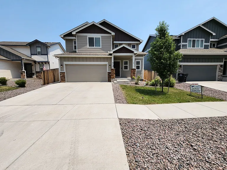3133 Loot Dr — Photo 1