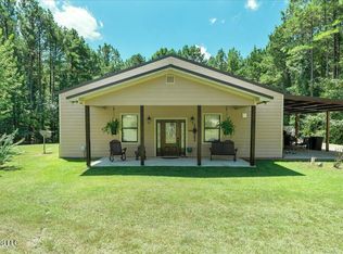 1907 Robinson Rd, Canton, MS 39046