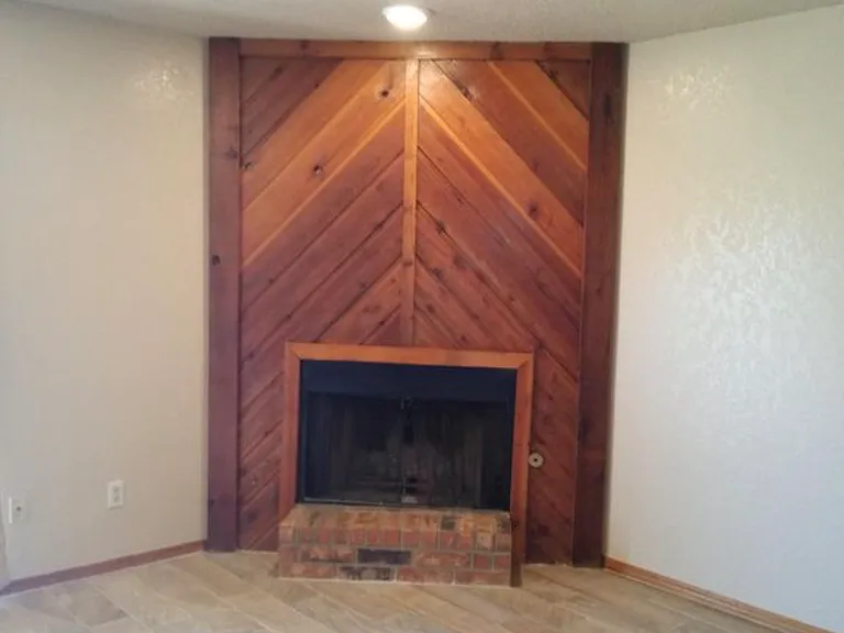 14113 Fairhill Ave — Photo 4