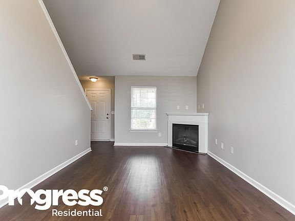 4th image of 521 Jaclyn Cir