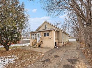 18335 E Eleven Mile Rd, Roseville, MI 48066