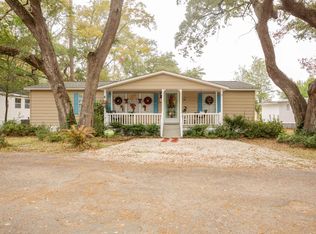 560 Lagrande Dr, Murrells Inlet, SC 29576