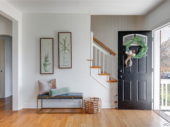 3rd image of 607 N 38th St