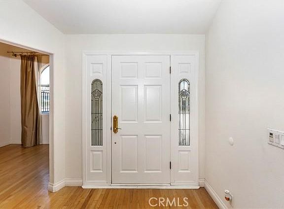 5th image of 1000 Hillcrest Dr