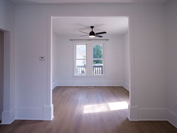 5th image of 387 Stryker Ave