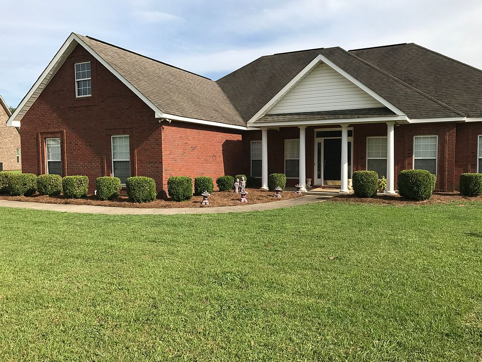 Beautiful Home in Cul de Sac