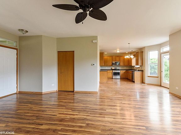 3rd image of 2400 Rockwood Dr