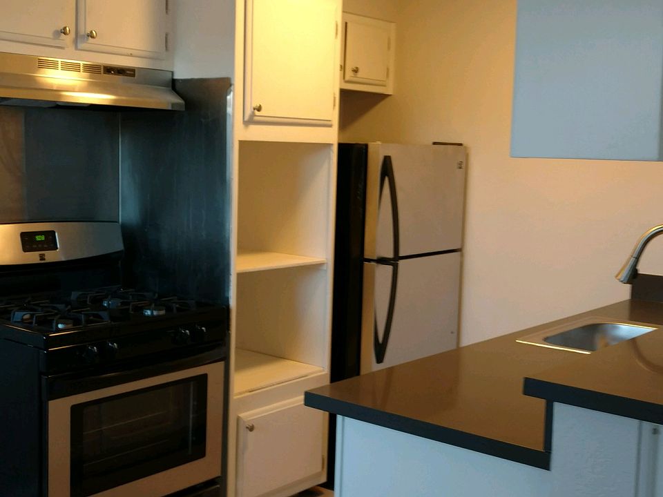 1st image of 203 Electric St