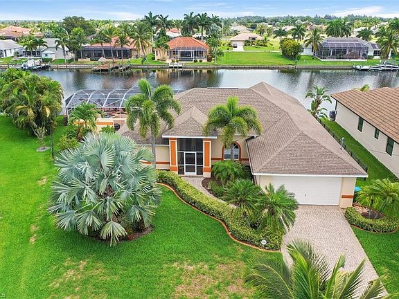 3rd image of 2640 SW 30th St