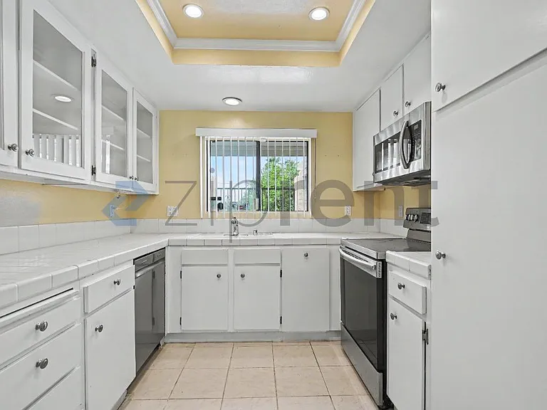 45817 Highway 74 — Photo 10