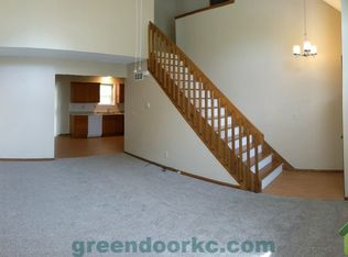 526 Kenneth Ln, Belton, MO 64012