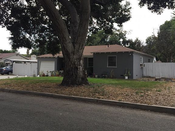 2nd image of 2788 Lincoln Dr