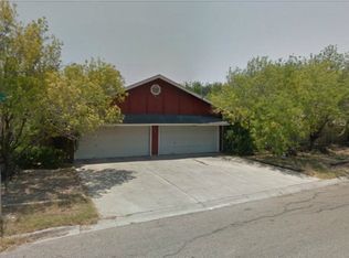 901 Violet Dr, Pharr, TX 78577