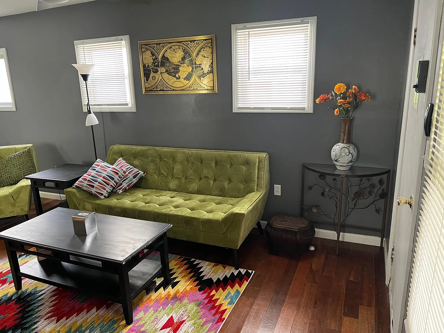 2 bed, 693 sqft, $1,500 — Photo 3