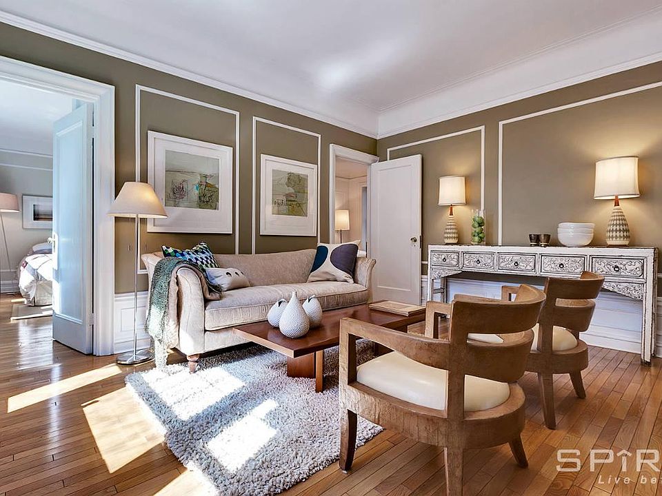 1st image of 207 W 98th St APT 2A