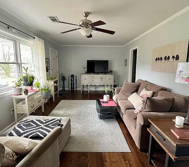 223 Academy St — Photo 2