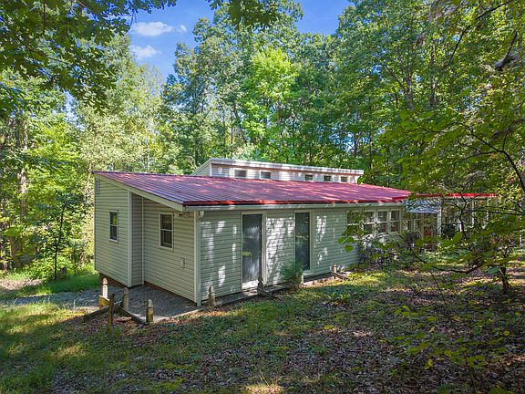 4th image of 285 Sontag Rd