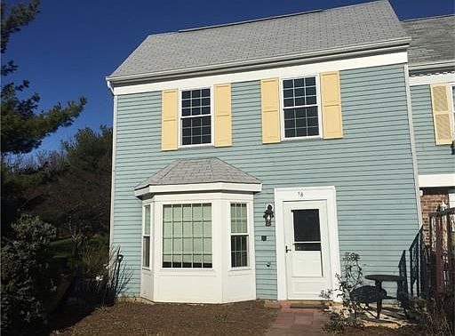 3rd image of 18 Anderson Ct