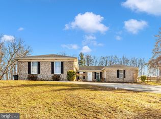 1515 S Pleasant Valley Rd, Westminster, MD 21158