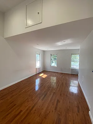 Rented by Compass | media 3