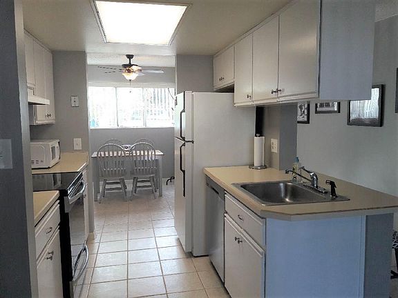 Furnished Kitchen