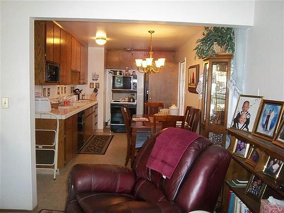 5th image of 632 Morey Ave