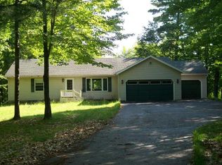 1553 Sandstone Cir, Eagle River, WI 54521