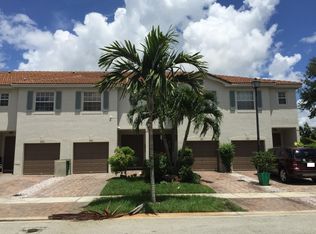 8304 Prestige Commons Dr, Tamarac, FL 33321