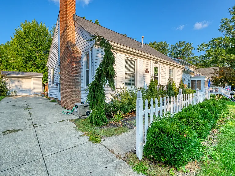 352 Glen Park Dr — Photo 21