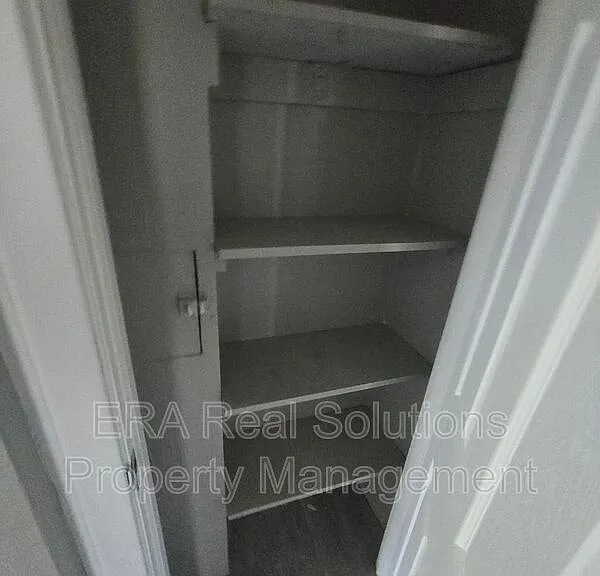 852 Fairwood Ave — Photo 12