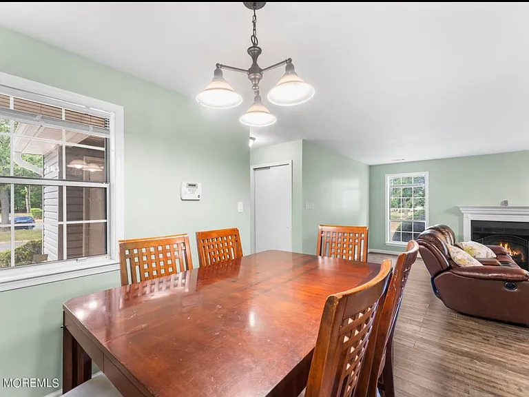 339 Yorkshire Pl — Photo 15