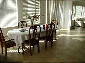 4th image of 680 Coastal Hills Dr