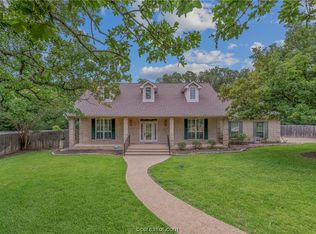 3804 Williams Bnd, Bryan, TX 77808