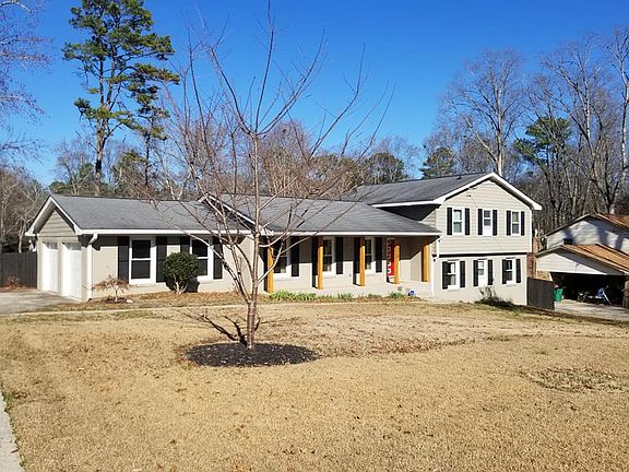 2nd image of 3320 Hickory Crest Dr NW