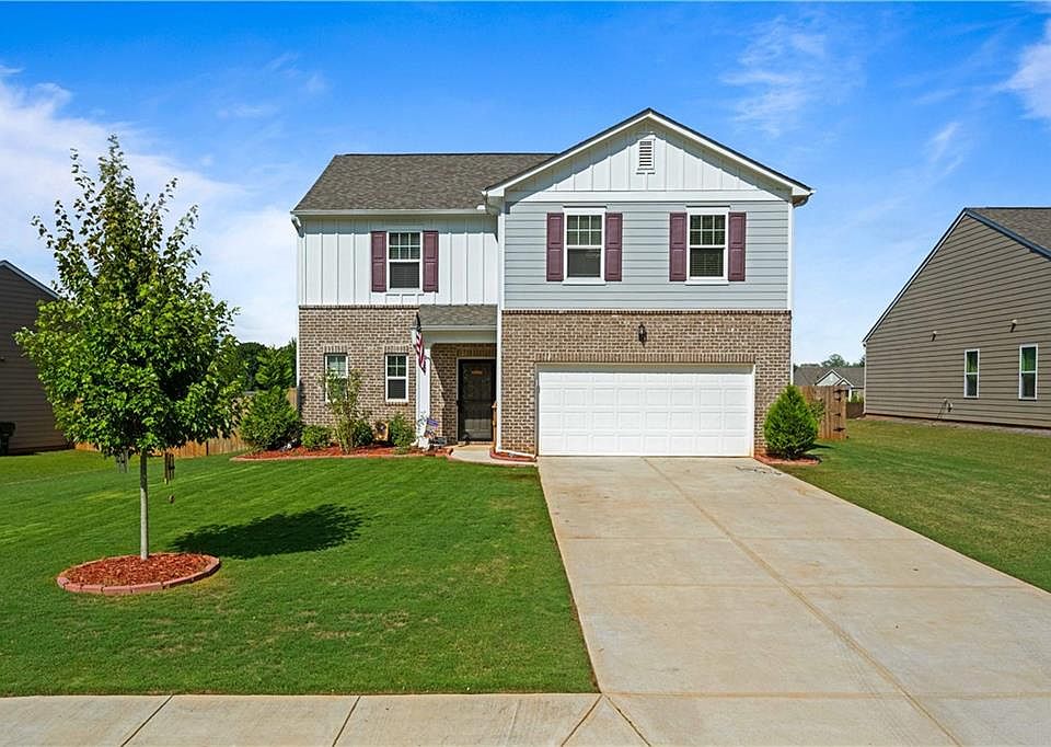1st image of 261 McCall Way