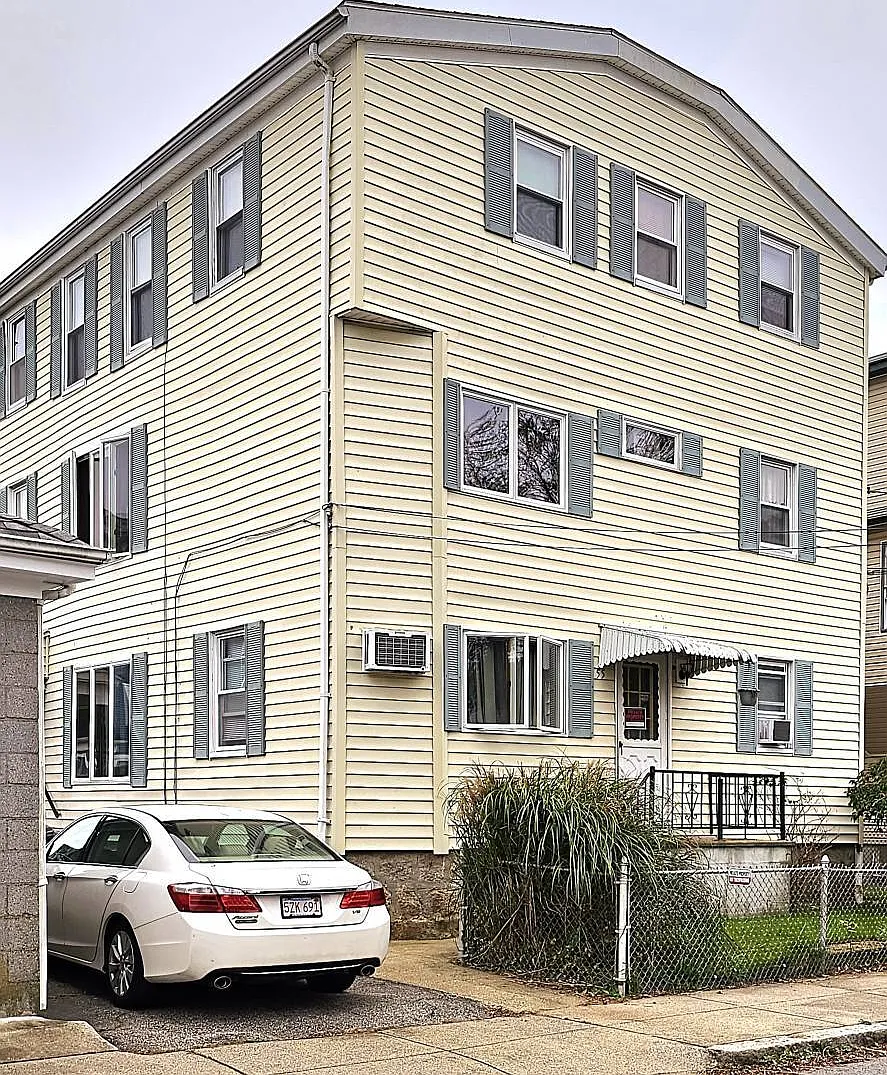 55 Middlesex Street - 2 — Photo 1