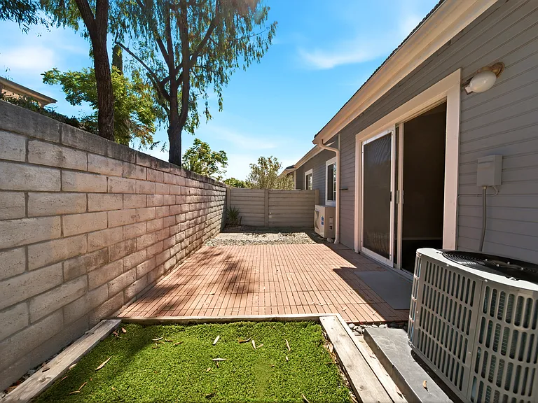 12874 Carriage Heights Way — Photo 24