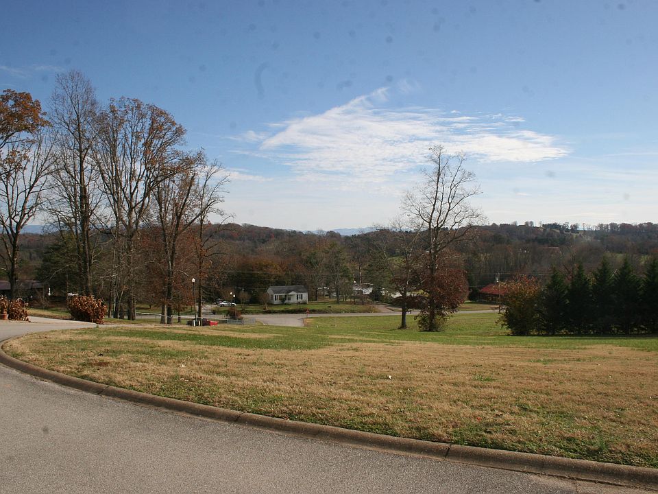 1st image of Uphill Dr