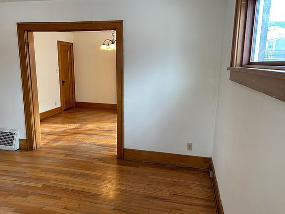3rd image of 309 N 50th St